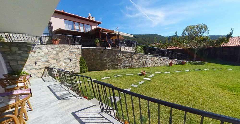 Κτήμα Γιαννιώτη Giannioti Estate Hotell Vlásti Eksteriør bilde